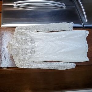 Bebe lace dress